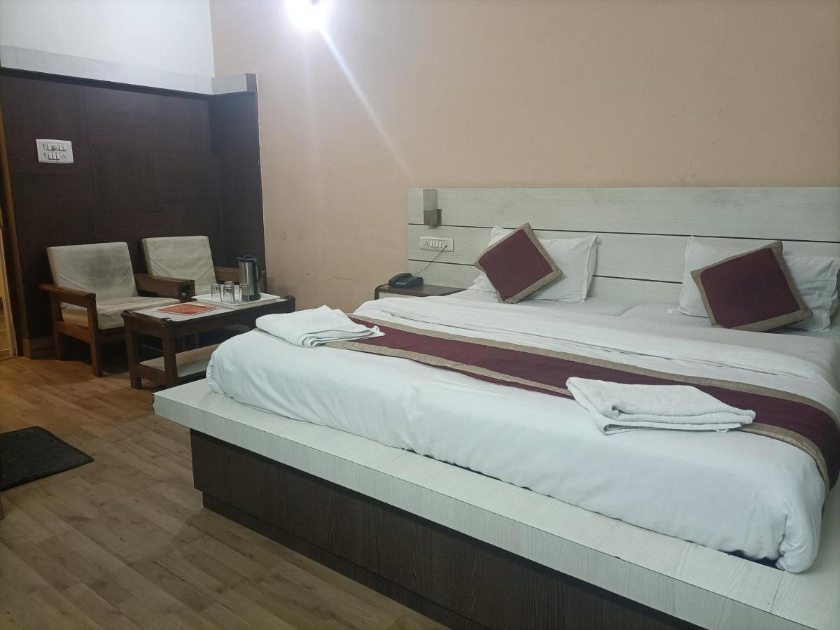 Hotel Midtown Haridwār Buitenkant foto