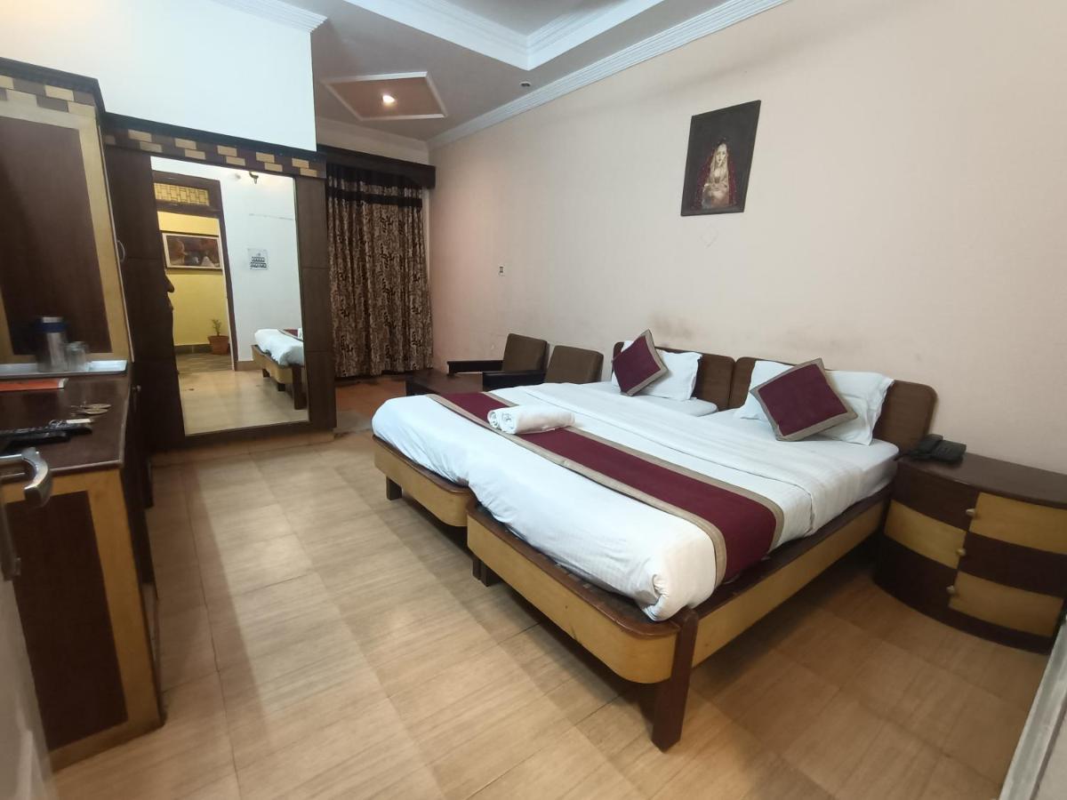 Hotel Midtown Haridwār Buitenkant foto