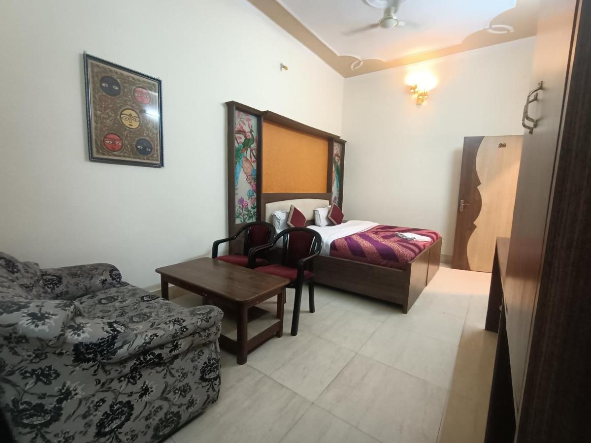 Hotel Midtown Haridwār Buitenkant foto