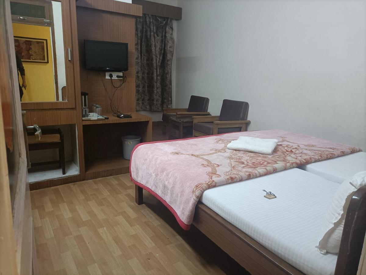 Hotel Midtown Haridwār Buitenkant foto