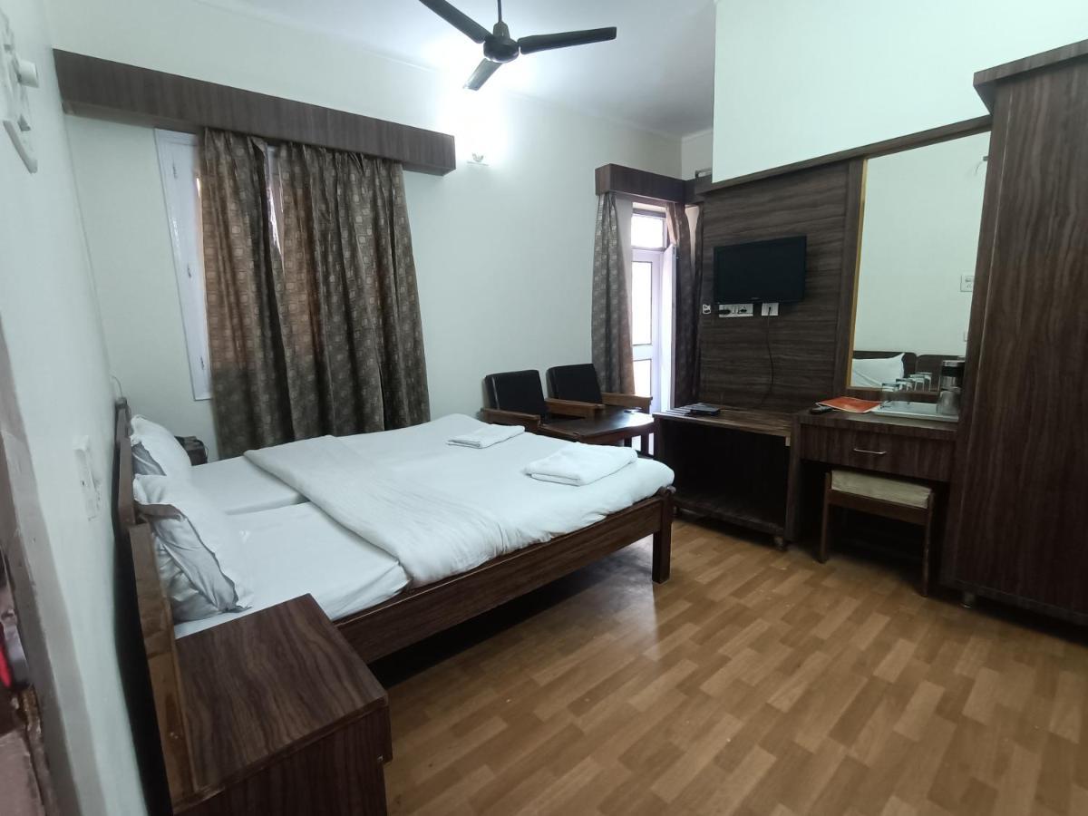 Hotel Midtown Haridwār Buitenkant foto