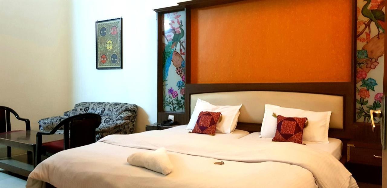 Hotel Midtown Haridwār Buitenkant foto
